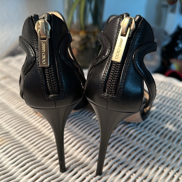 GORGEOUS JIMMY CHOO “LESLIE” STRAPPY BLACK HEELS. Size 38 (approx 8 US). EUC. - Picture 4 of 10